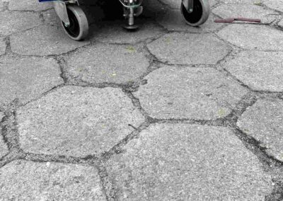 courier cars bottom barma